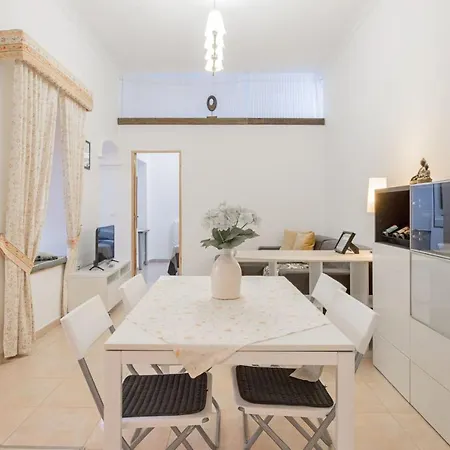 Apartment Sol *