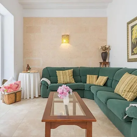 Sol Apartment